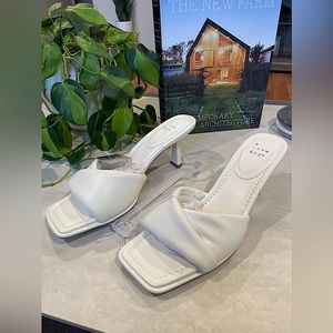 NWT A New Day Women’s 11 White Monica Mule Heels
